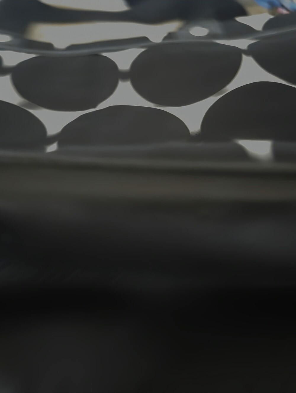 Thirty one Black & White Polka Dot Laptop Bag - Stylish Everyday Carry - Picture 13 of 16